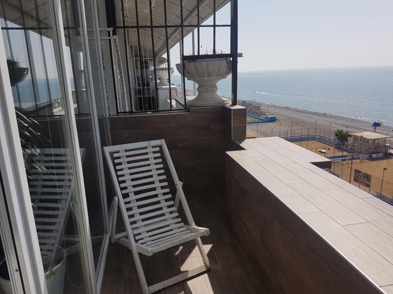 Apartment Magnolia Batumi Exterior foto